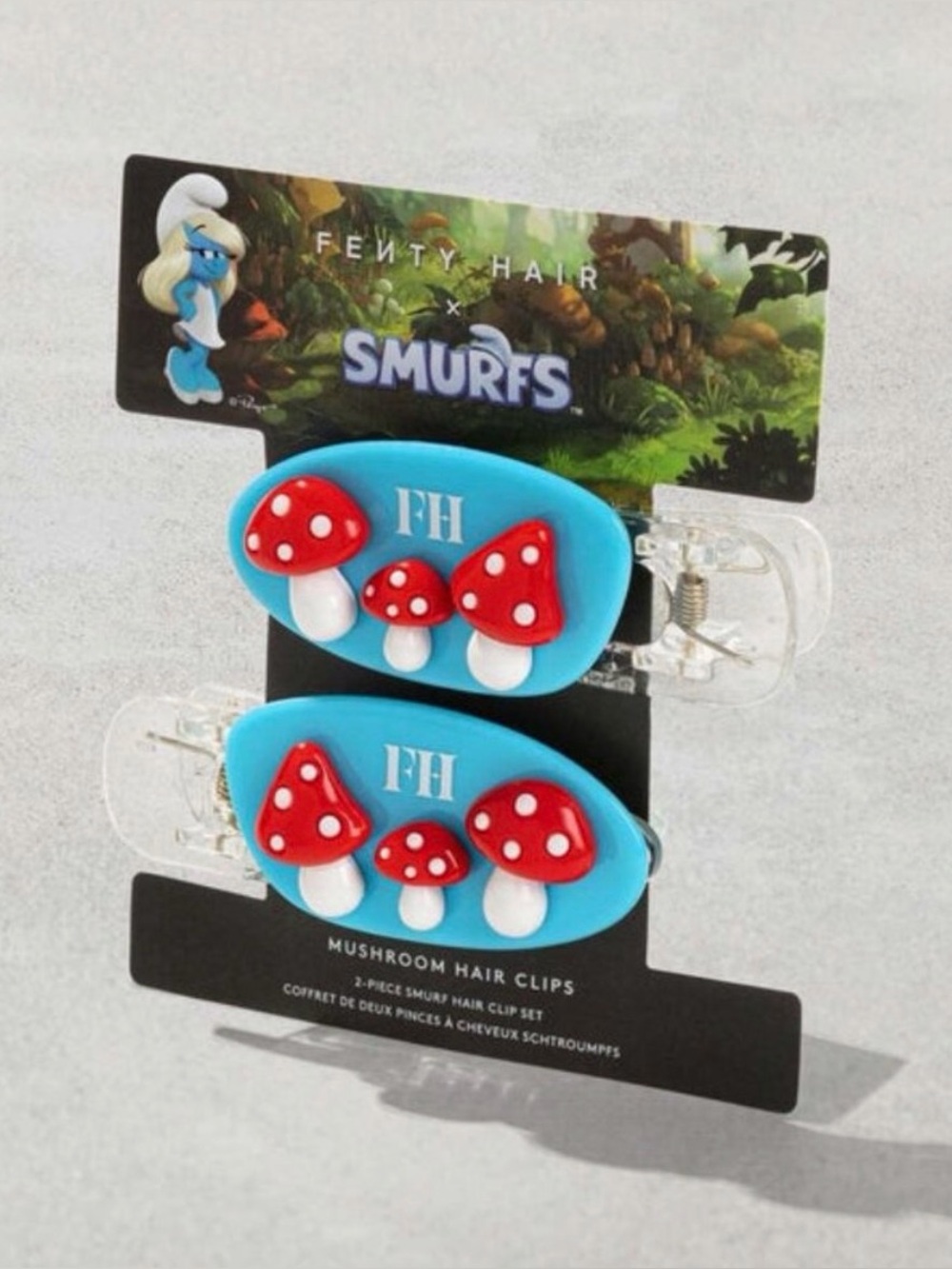 Fenty Beauty LIMITED EDITION
MUSHROOM CLIPS 2-PIECE SMURF HAIR CLIP SET New